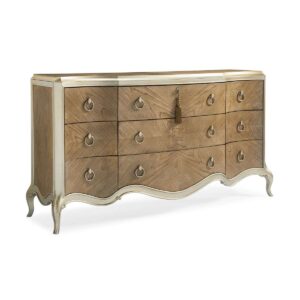 TRIPLE DRESSER